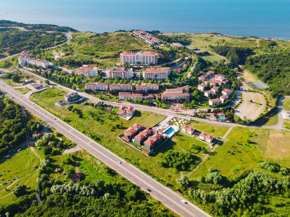Ucar Royal Hotel Ve Konferans Salonu Шіле Екстер'єр фото